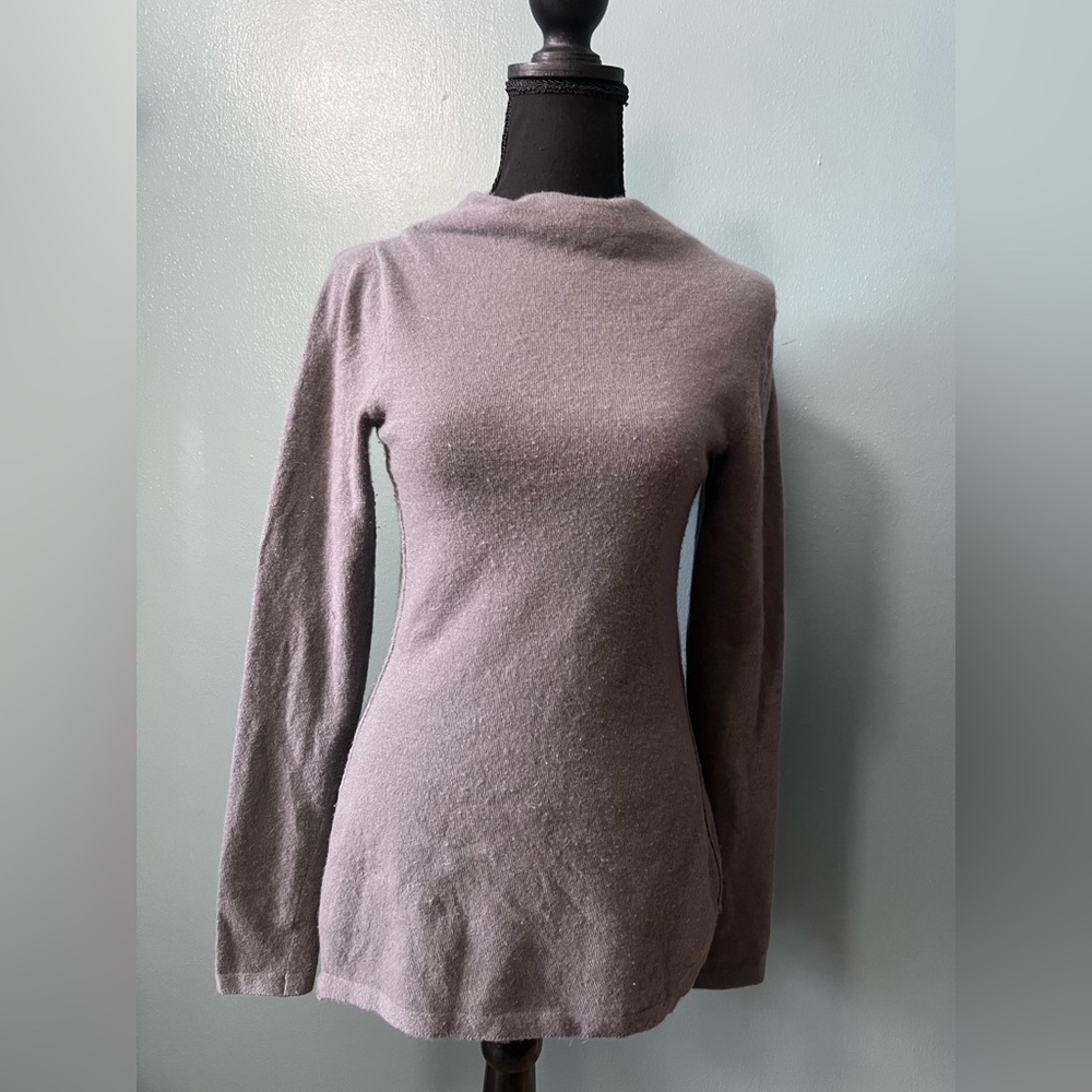 Inhabit Gray sweater​